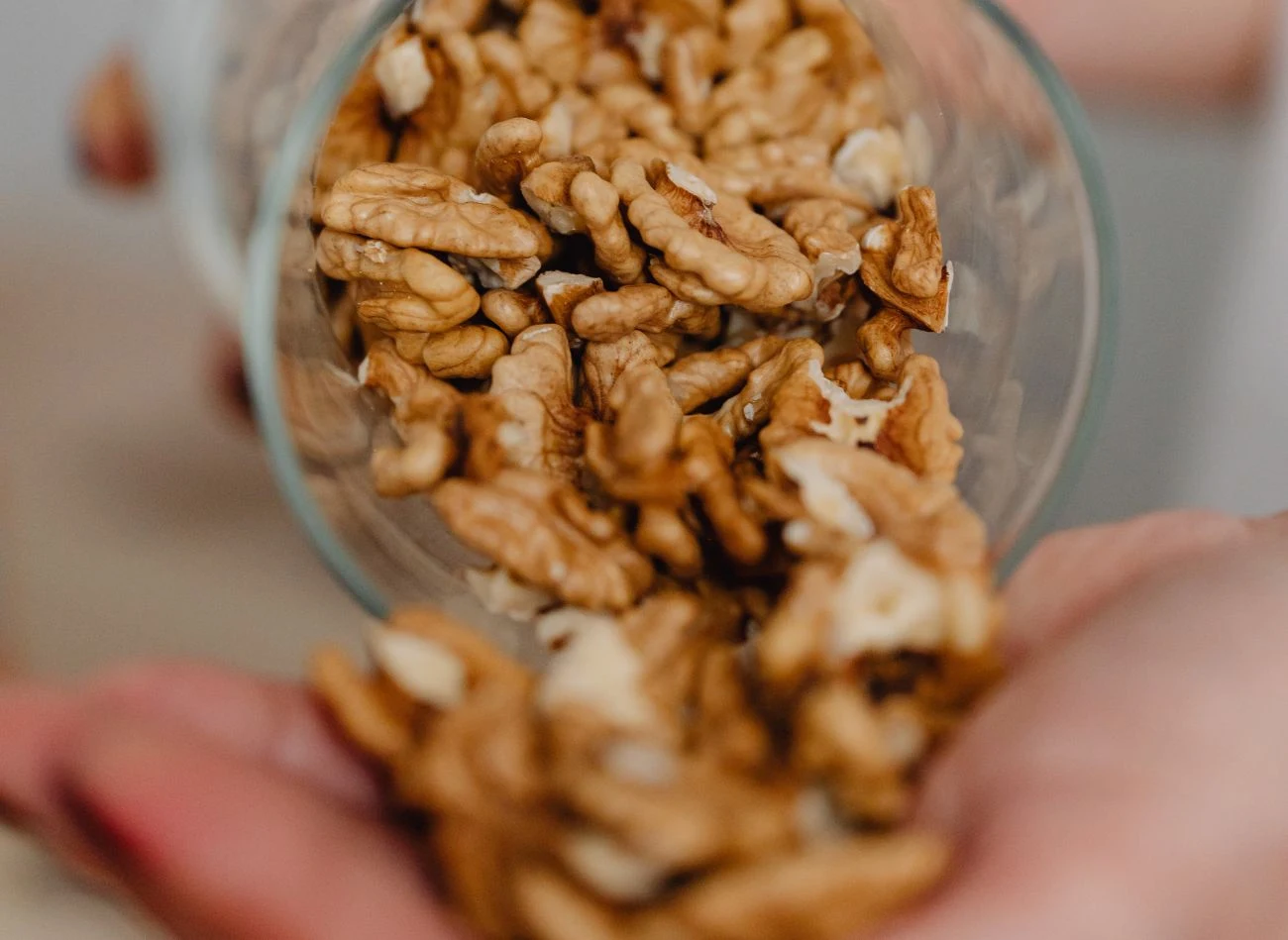 Jak pozbyć się goryczy z orzechów włoskich? Jak pozbyć się goryczy z orzechów włoskich?