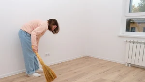 W domu zaroiło się od pająków? Oto jak szybko je odstraszyć bez chemii