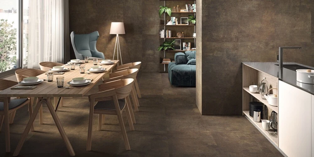 Płytki imitujące drewno, beton czy marmur świetnie sprawdzą się zarówno jako modele wielkoformatowe, jak i w klasycznych rozmiarach