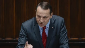 Radosław Sikorski reaguje na to, co zobaczył na Legii. Dobitny wpis