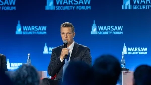 Minister obrony Ionut Mosteanu podał się do dymisji