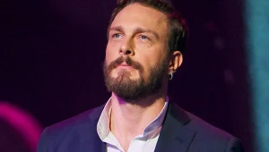 ​Muzyczny dom Sławka Uniatowskiego. Winylowa kolekcja, unikatowy fortepian i wiele więcej 