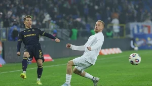 Mistrz Polski bezradny w hicie Ekstraklasy. Beniaminek napsuł krwi Lechowi