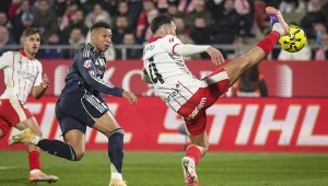 Real upada w Katalonii. Dwa gole anulowane. Barcelona zostaje na szczycie