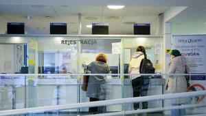 W kasie NFZ brakuje kolejnych miliardów. To już nie tylko zadłużone szpitale