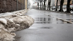 Sanie Mikołaja ugrzęzną w błocie? Po śniegu nie będzie już śladu