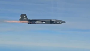 Turcja pochwaliła się potężnym dronem, który może zastąpić myśliwce. Już lata i niszczy