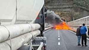 Obrabowali konwój na włoskiej autostradzie. Sceny jak z filmu akcji