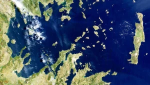 Odkrycie pod wodą. Głęboko w morzu jest rozległy system struktur