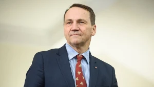 Radosław Sikorski zarzucił Karolowi Nawrockiemu nieodpowiednie działania w obliczu trwających napięć międzynarodowych