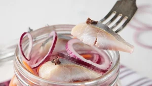 Śledzie po duńsku. Nawet teściowa wzięła dokładkę