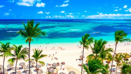 To tam Polacy spędzają Boże Narodzenie - słońce, luz i świąteczny klimat bez zimowej kurtki