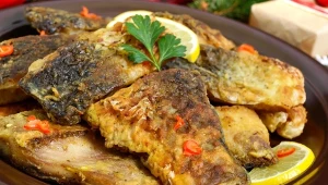 Jak pozbyć się smaku mułu z karpia? Szefowie kuchni mają na to patent