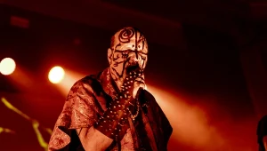 "Czas pogrążyć się w rozpaczy". Ikona ekstremy przed wizytą w Polsce