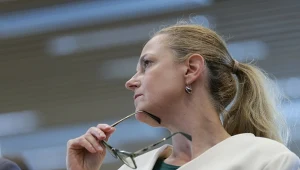 Resort zdrowia szykuje zmiany w płacach. Podwyżki "zamrożone" na pół roku?