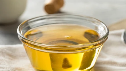 Dla seniorów ten olej jest jak naturalne lekarstwo. Nie wolno go jednak przedawkować.