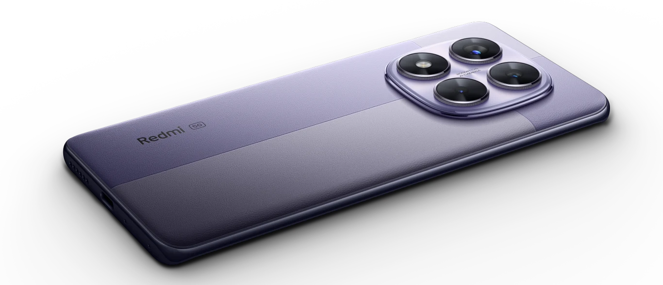 REDMI Note 14 Pro 5G Nowoczesny smartfon w fioletowej obudowie, widoczny z tyłu, z podkreśleniem czterech dużych obiektywów aparatu umieszczonych na wyraźnie zaznaczonym module. Obudowa posiada minimalistyczny design i matowe wykończenie.