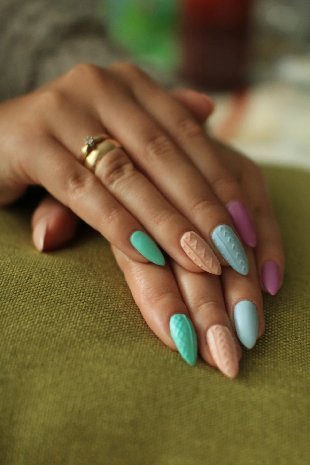 Sweterkowy manicure Sweterkowy manicure