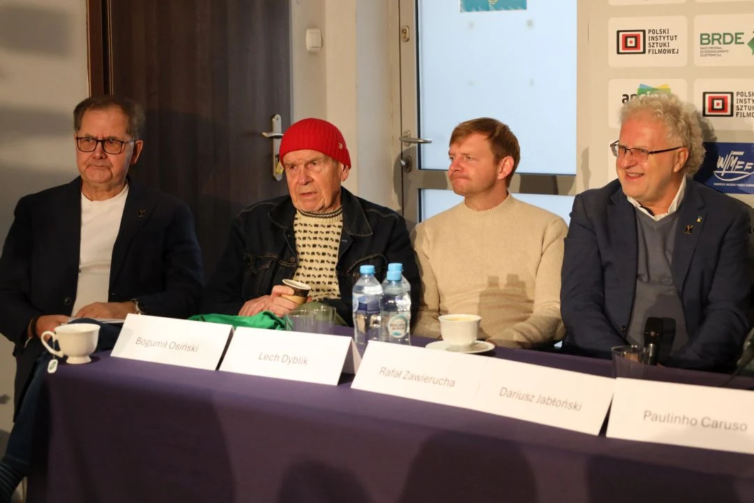 Zdjęcie z konferencji "Paszport do Polski" Zdjęcie z konferencji "Paszport do Polski"