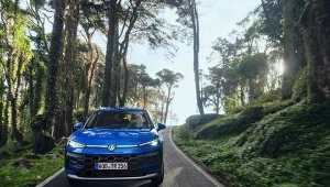 Nowy T-Roc jest dłuższy od poprzednika o ponad 12 cm