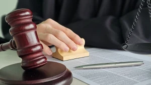 Sprzedaż mieszkania po zmarłym bez tego nie ruszy. Ważny wniosek do sądu