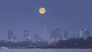 Tej nocy spójrz w niebo. Księżyc będzie większy i jaśniejszy niż zwykle