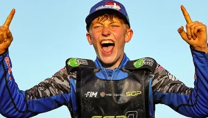 Falubaz wyciągnął królika z kapelusza. "Wygrali los na loterii"