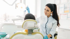 Rewolucyjne rozwiązanie coraz bliżej. Ma zmniejszyć strach przed dentystą 