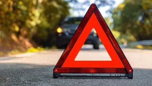 Koniec z trójkątami ostrzegawczymi. Polscy kierowcy muszą się przygotować