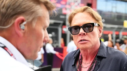 Axl Rose stoi na czele Guns N' Roses