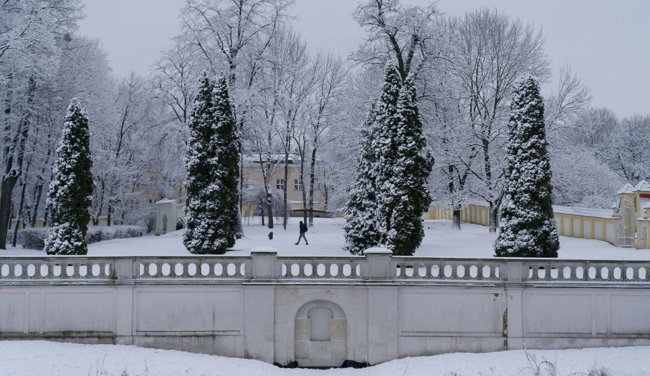Zimą ogrody Pałacu Branickich oczarowują spokojem i ciszą Zimą ogrody Pałacu Branickich oczarowują spokojem i ciszą