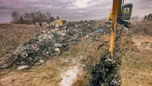 Nocami zwozili tony odpadów. Straty idące w kilkanaście mln zł