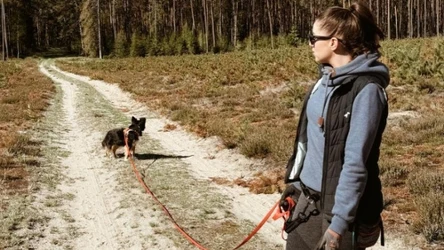 Na spacerze mogą przydać nam się rzeczy nie tylko dedykowane psom i opiekunom psów 