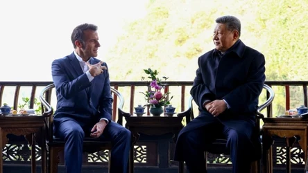 Macron i Xi we wspólnym oświadczeniu wezwali do zawieszenia broni w Ukrainie