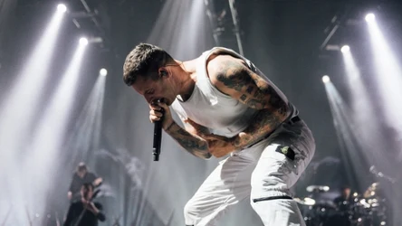 Winston McCall (Parkway Drive)