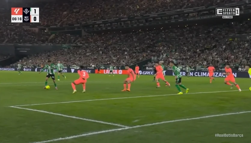 Real Betis – FC Barcelona 3:5. Grad bramek w Sewilli [WIDEO] (Eleven Sports)