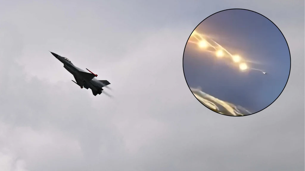 Operacje bojowe myśliwców F-16 w Ukrainie (zdj. ilustracyjne) Samolot wojskowy lecący na tle pochmurnego nieba, wykonujący manewr z widocznymi odpalonymi flarami, przedstawionymi w powiększeniu w okrągłym kadrze po prawej stronie.