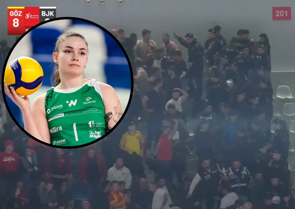 Siatkarka w zielonym stroju trzymająca piłkę do siatkówki na tle trybun pełnych ludzi, wśród których widoczny jest tłum oraz kilku policjantów.