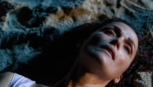 Rose Byrne w filmie "Kopnęłabym cię, gdybym mogła"