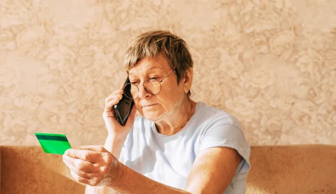 Właśnie teraz w okresie przedświątecznym, wyłudzeń jest jeszcze więcej