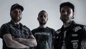 Legenda muzyki ekstremalnej z cynicznym hymnem. Co już wiemy?