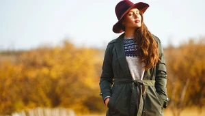 Kolory, które zdominują jesień to głębokie odcienie brązu, karmelu oraz beżu