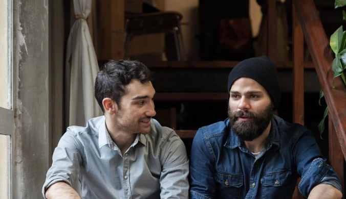 Jak pomóc osobie w kryzysie psychicznym? Czasem najważniejsze to po prostu być i słuchać 