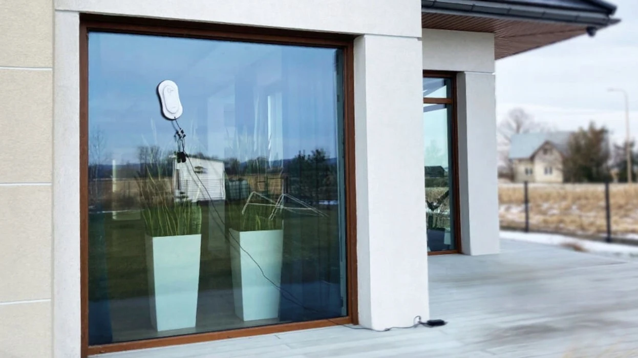 Robot do mycia okien COBBO E6 Slim