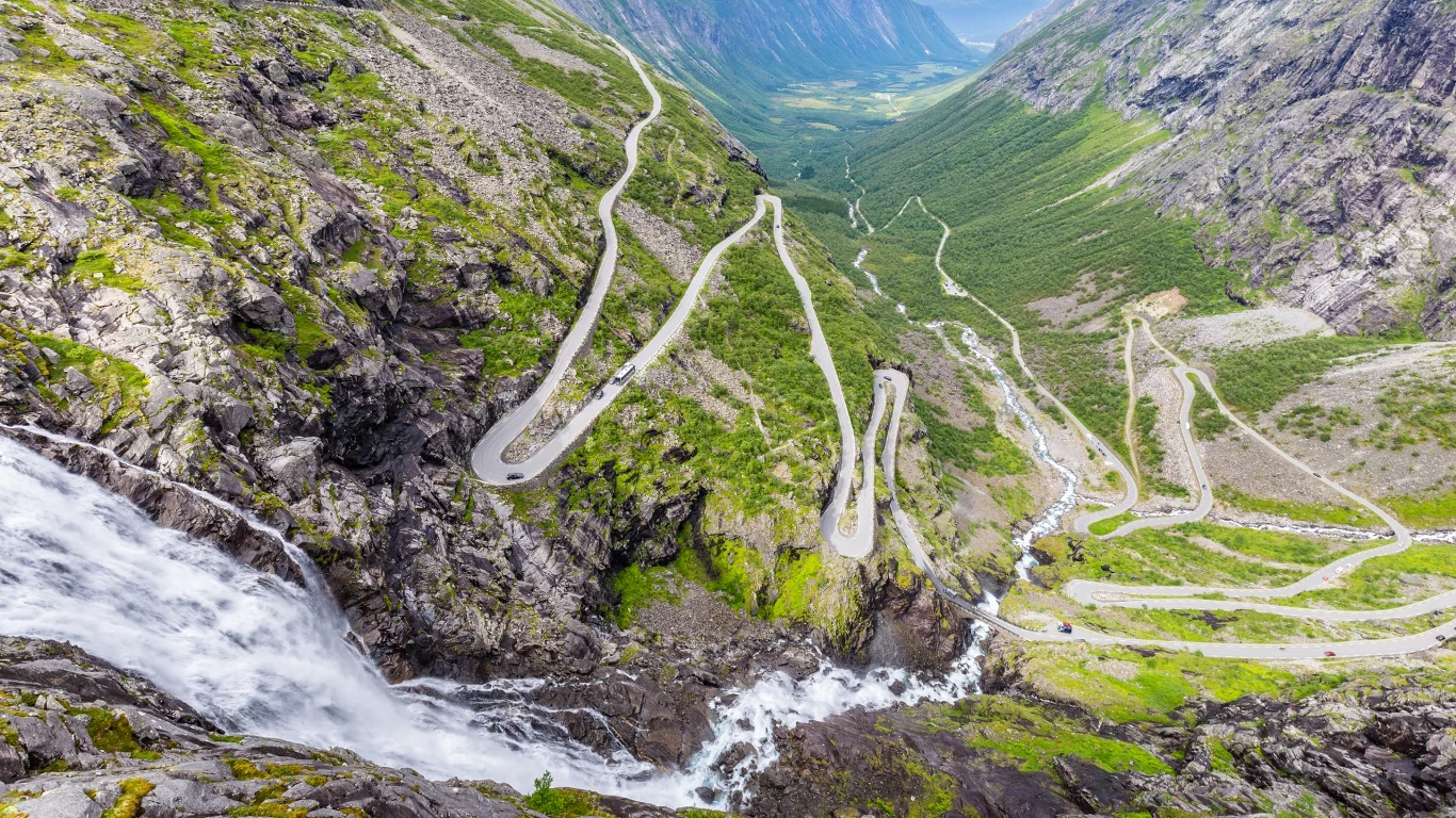 Górski punkt widokowy Trollstigen
