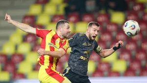 Beniaminek dopiął swego. Znakomita seria nagrodzona. Nowy lider Ekstraklasy