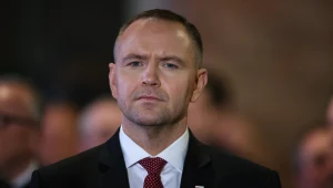 Polacy ocenili weto Nawrockiego, ekspert jasno. "Bardzo ryzykowna decyzja"