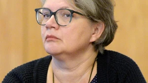 Zawadzka mierzy się z krytyką. Wystarczyło zrobić to w PKP i się zaczęło