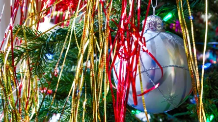 Ozdoby choinkowe z PRL-u. Ponownie zagoszczą na choince?