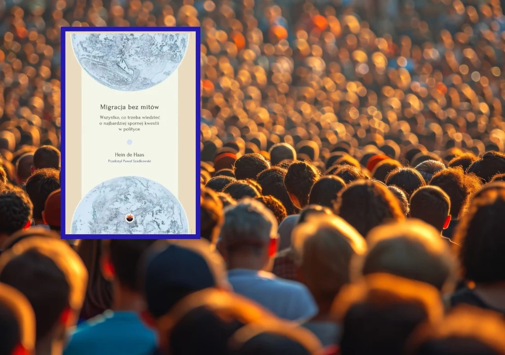 Hein de Haas. Migracja bez mitów. Wszystko, co trzeba wiedzieć o najbardziej spornej kwestii w polityce. Wydawnictwo GlowBook. Sieradz 2025. Tłum ludzi z widocznymi sylwetkami skierowanymi w jednym kierunku, na pierwszym planie okładka książki 'Migracja bez mitów', której motywem przewodnim są migracje i związane z nimi wyzwania.